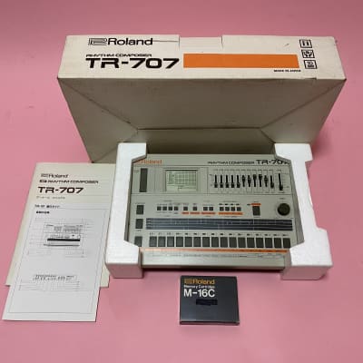 Boxed ! Roland TR-707 Rhythm Composer Drum Machine | Reverb Canada