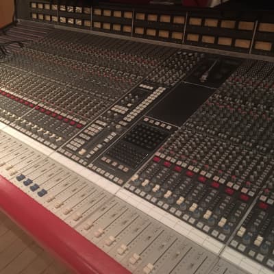 Solid State Logic SSL 4040E/G Console with black EQ's Automation and Total Recall Fully Recapped imagen 2