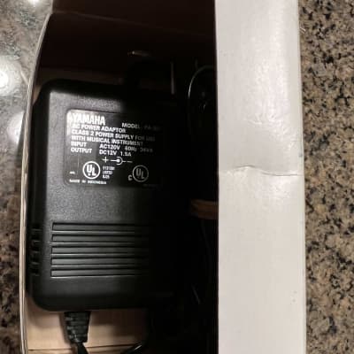Yamaha PA-5C Power Supply for RM1x Groovebox - 12V 1500mA