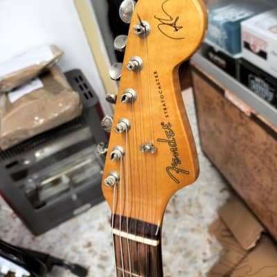 Fender Robert Cray Artist Series Signature Stratocaster 2008 Violet image 24