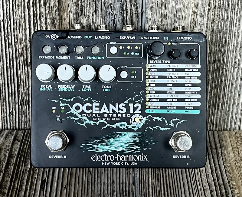 Electro Harmonix Oceans 12 Dual Stereo Reverb - Town Center Music