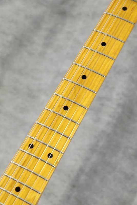 新しいエルメス Fender Japan ベース - sache.fr