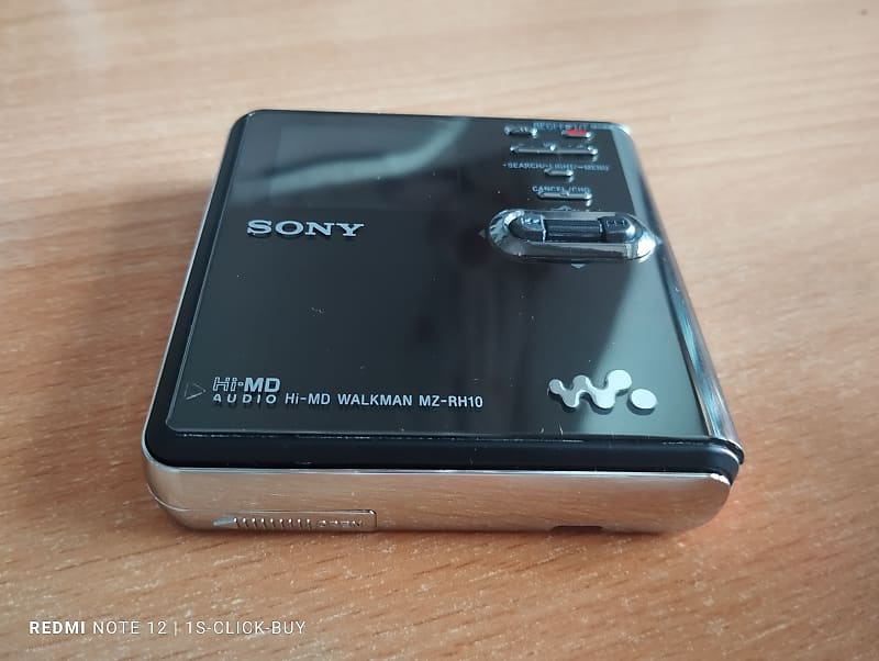 Sony MZ-RH10 Hi-MD black Walkman MiniDisc Recorder MP3