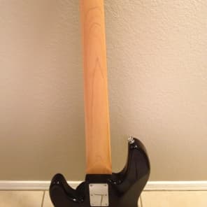 Fender Jazz Bass 24 V, 5-String Tobacco Sunburst image 18