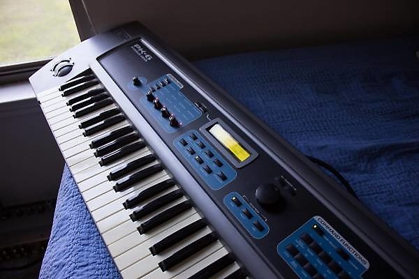 EMU E-MU PK-6 Proteus Keyboard loaded with Expansion ROMs