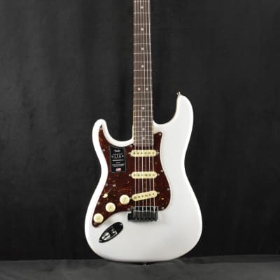 Fender American Ultra Stratocaster Left-Handed Arctic Pearl SCRATCH AND DENT image 2