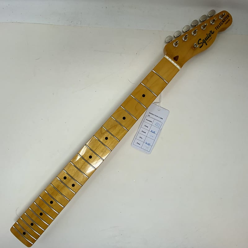 Squier telecaster store maple neck