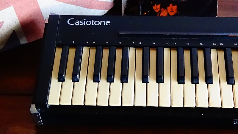 Casio Casiotone 201 Vintage & Historical Keyboard