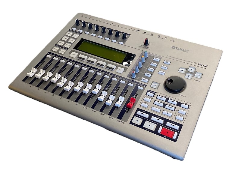 DTM・DAW YAMAHA AW16G Yamaha AW16G Professional Audio Workstaion. Made in Taiwan