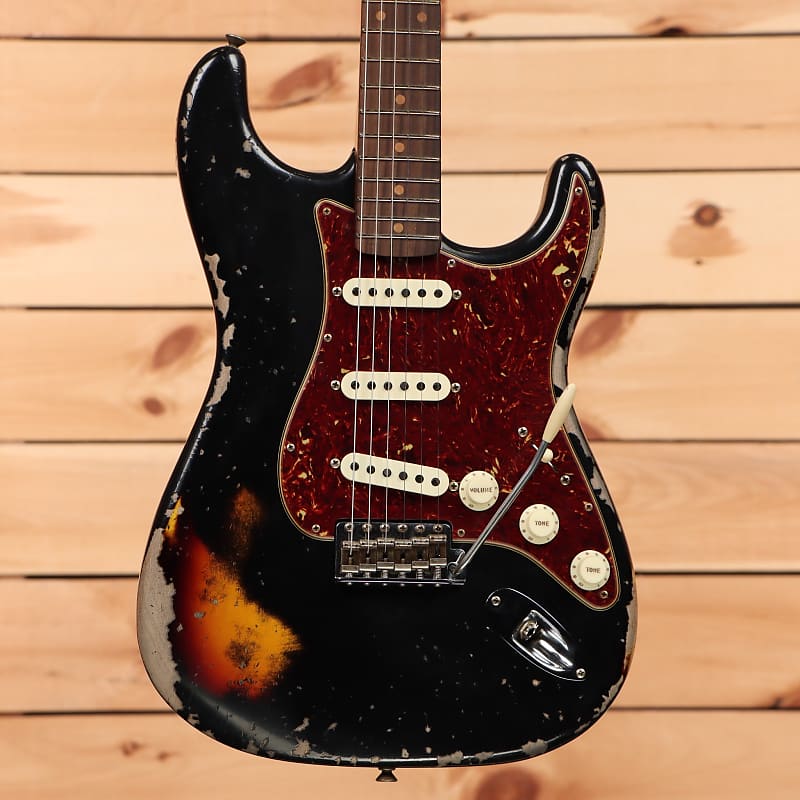 Fender Custom Shop Limited 1961 Stratocaster Heavy Relic - Aged Black Over  3 Color Sunburst - CZ571854 - PLEK'd