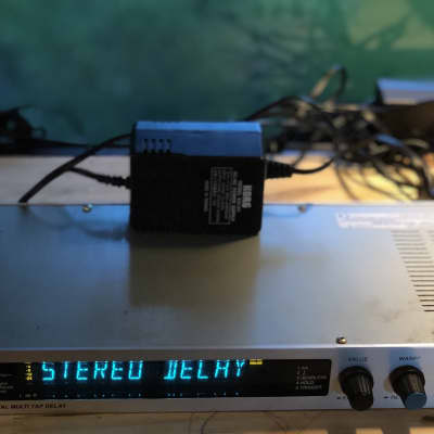 Korg DL8000R