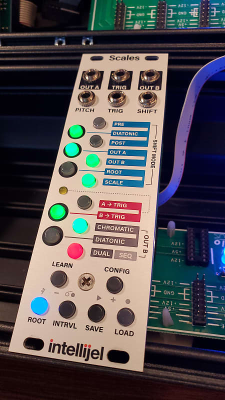 Intellijel Scales (Dual Quantizer, Sequencer) | Reverb Canada