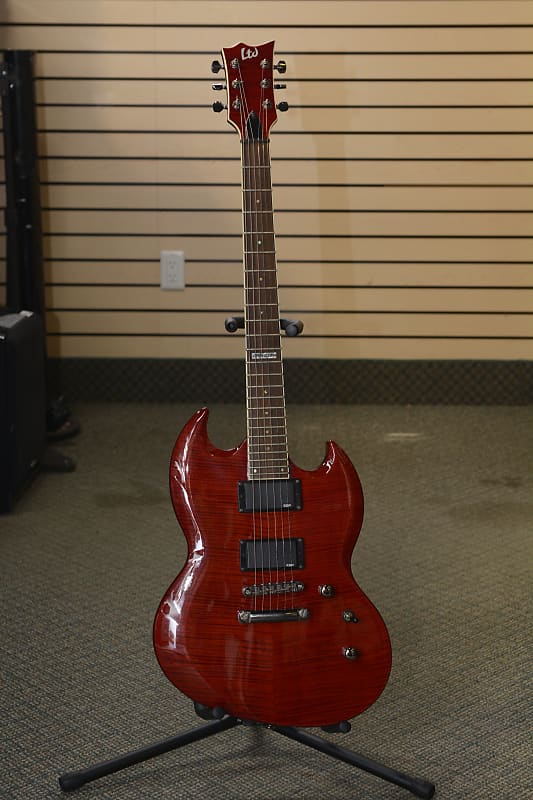 ESP LTD Viper 200FM Red Reverb