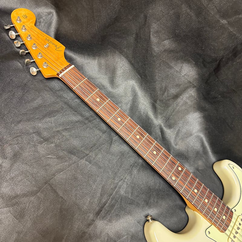 Fender Special Edition Classic Series 60s Stratocaster MIM
