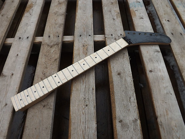 Hockey stick top guitar neck