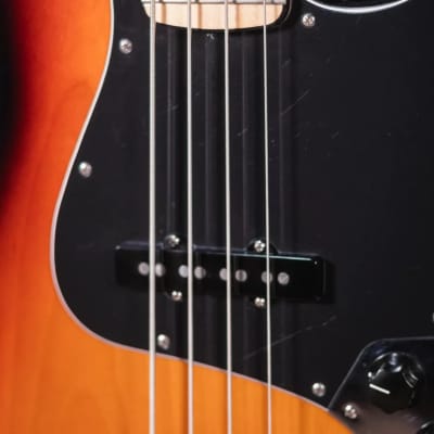 Fender Geddy Lee Jazz Bass - 3-Color Sunburst - Maple Fretboard w/Hardshell Case - Used image 11