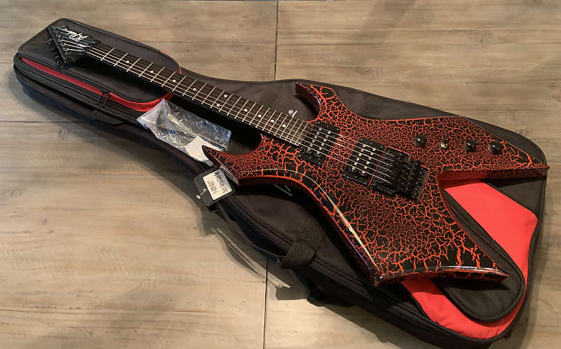 BC Rich USA Custom Shop Limited Edition Stranger Things Eddie's NJ  Warlock Electric Guitar Replica in Relic Crackle - Andertons Music Co.