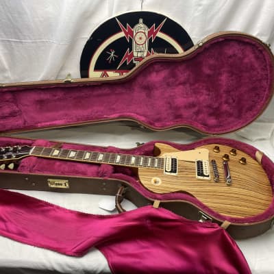Gibson 2007 GotW Guitar Of The Week #19 Les Paul Classic Guitar Zebrawood with Case - Classic Antique image 1