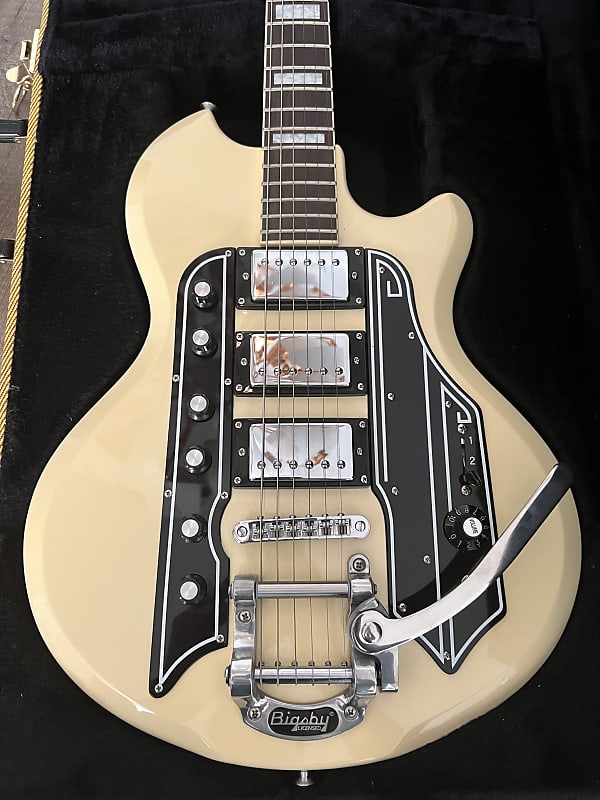 Eastwood Airline 59' Town & Country DLX Vintage Cream Deluxe Reissue image 1