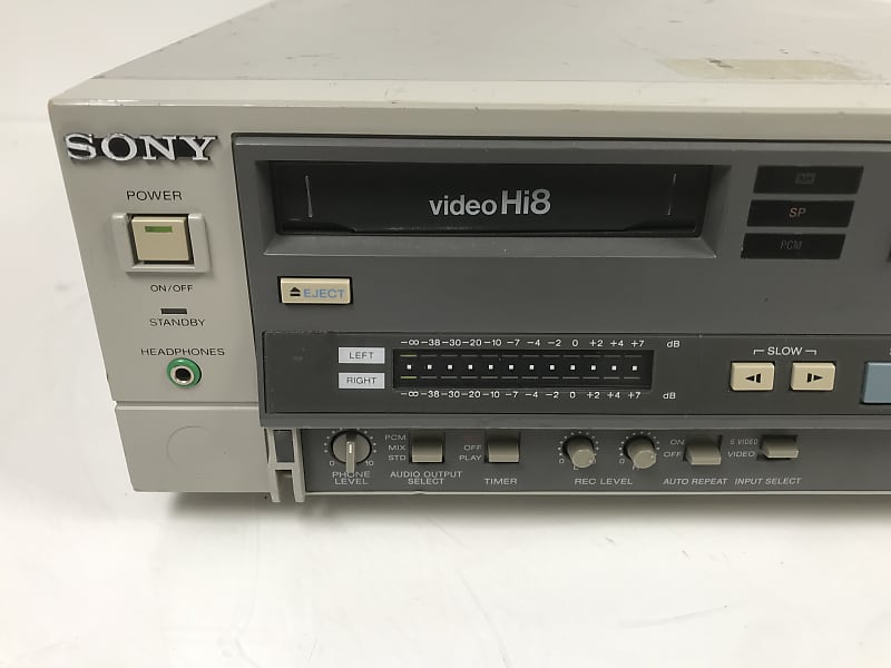 ② Sony EVO-9500A  Video 8 / Hi8 Cassette Recorder + Adaptor — Lecteurs  vidéo — 2ememain