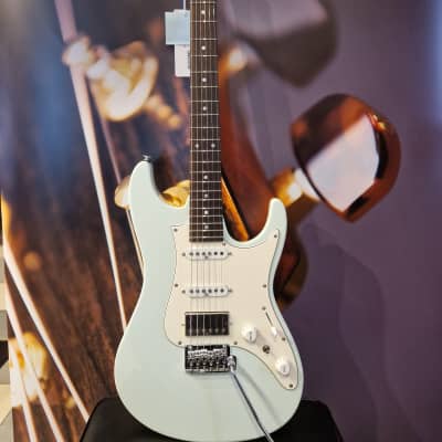 Ibanez AZ2204NW-MGR AZ Prestige E-Guitar 6 String - Mint Green + Case image 7