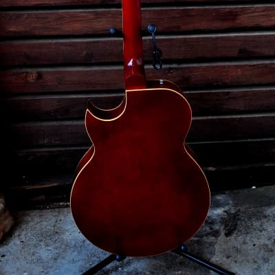 Logan 375 copy cherry handmade luthier guitar image 5