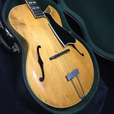 Gibson L-4C 1951 - Natural image 25