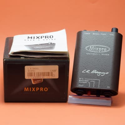 Amazon.com: LR Baggs Mixpro Universal Belt Clip Acoustic