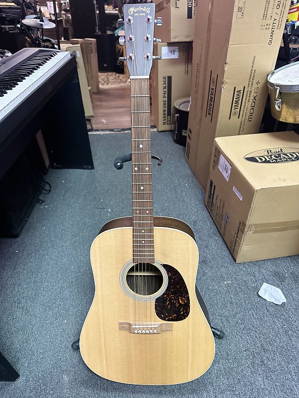 Martin & Co Est.1833 CUSTOM 1715493 Made in USA | Reverb