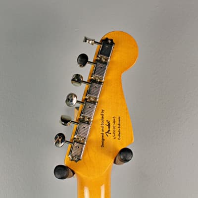 Squier Classic Vibe '60s Stratocaster Left-Handed (2020, 3-Tone Sunburst) image 8