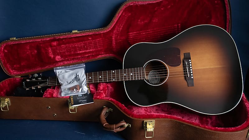 Gibson 2022 Gibson J-45 Standard | Reverb