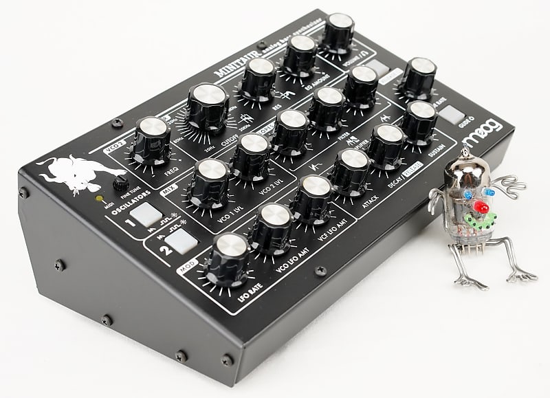 Moog Minitaur Desktop Analog Bass Synthesizer + Top Zustand + 1,5 Jahre Garantie image 1