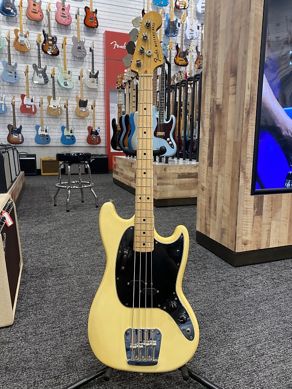 Fender 1976 Mustang Bass image 1