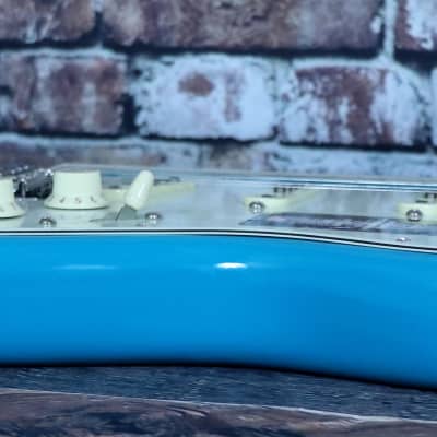 Fender American Professional II Stratocaster with Maple Fretboard, Hardshell Case & Case Candy-2020 - Present in Miami Blue image 24