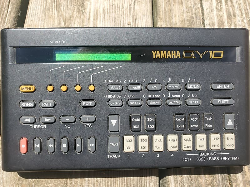 YAMAHA　QY10 Yamaha QY10 - Wikipedia