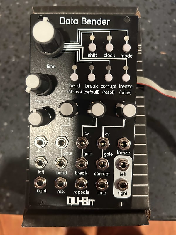QuBit Data Bender Black Reverb