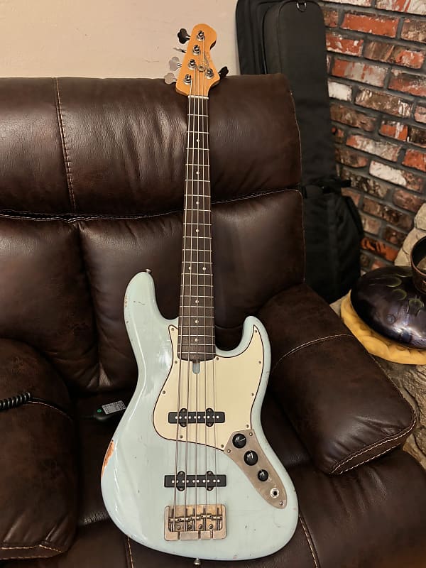 Bluesman Vintage El Dorado V Bass