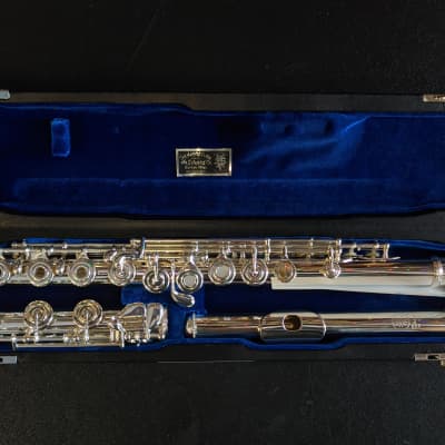 Wm. S. Haynes Q-Series Q1 OC#B Flute w/ Case & Bag image 2
