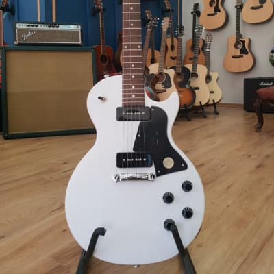 Gibson  Les Paul Special Tribute with P-90s In Worn White 2021 Worn White image 2