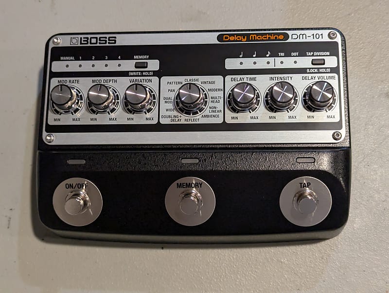 Boss DM-101 Delay Machine