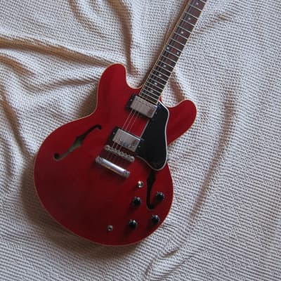 Gibson ES-335 Dot 1999 - Cherry for sale