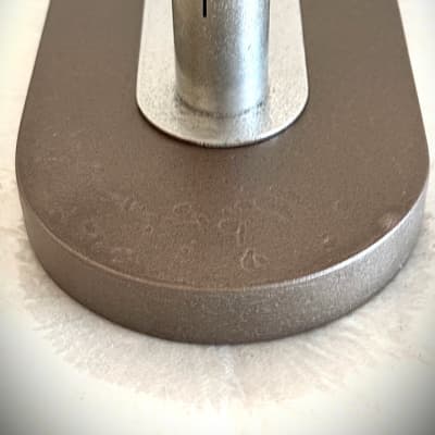 Vintage 1940's RCA MI-2092 Type 91B Microphone Desk Stand image 4