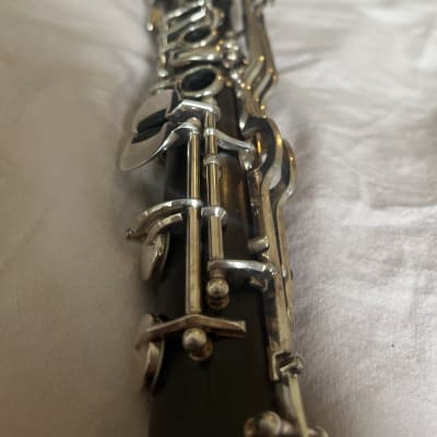 Yamaha YCL-457-20 Wooden Bb Clarinet with Case, Mouthpiece & Lyre – Made in Japan image 8