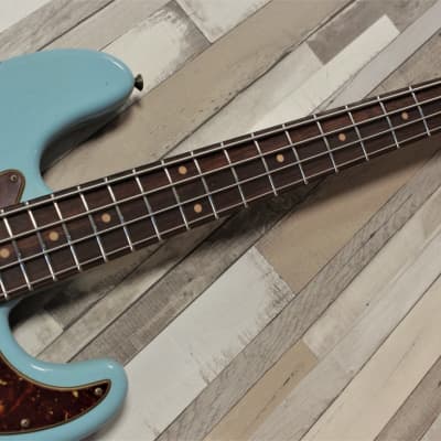 Fender Time Machine 1963 Precision Bass Journeyman Relic -  Aged Daphne Blue image 10