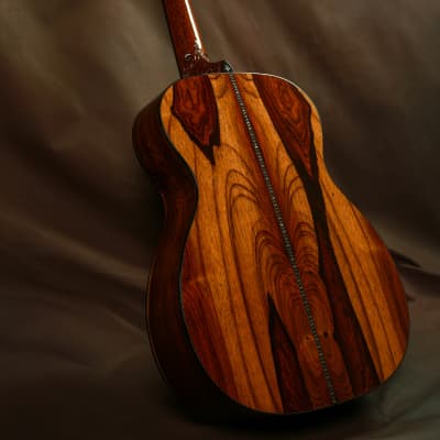 2014 Martin 000-14 Brazilian Kingwood Masterpiece NAMM Showcase Hand-carved Acoustic Guitar image 18