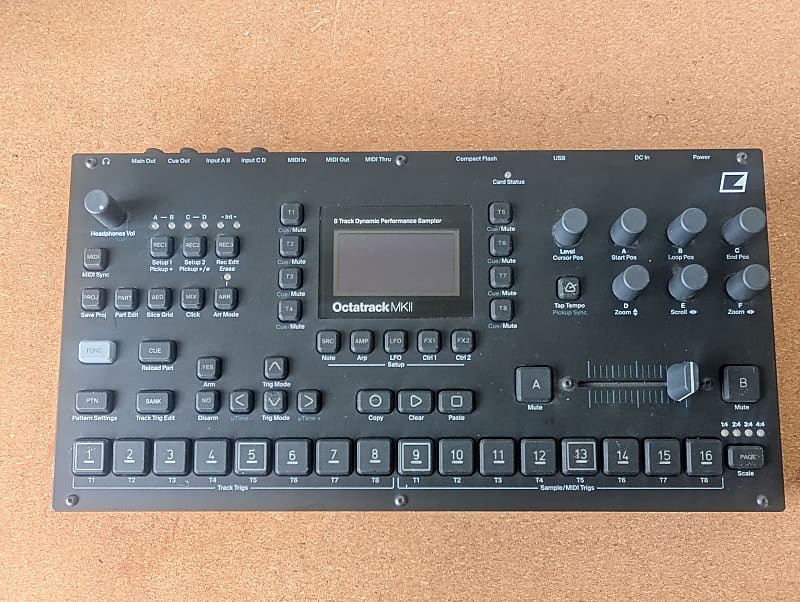 DJ機材 Elektron Octatrack MkII Anniv.Edition Elektron Octatrack MkII Anniversary Edition Dynamic 8-Track