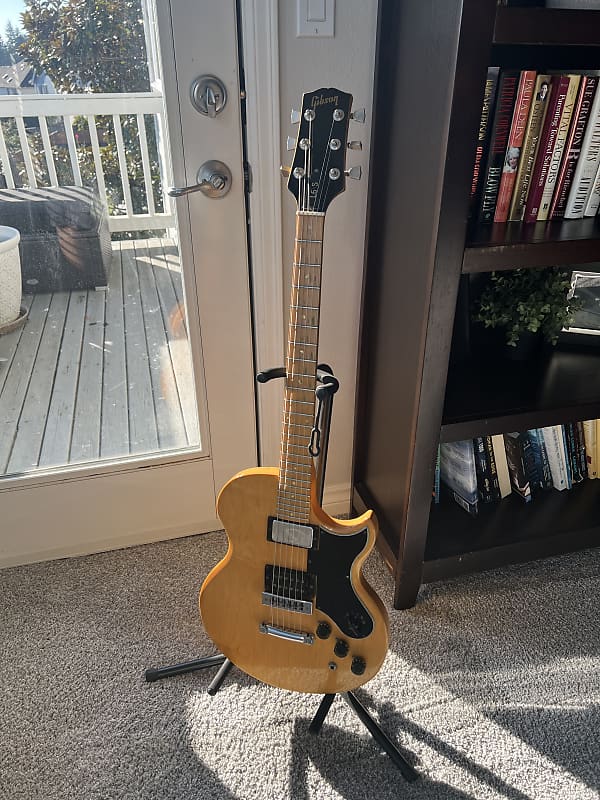 ギター Gibson L6 custom More Voices Than Hank Azaria - Premier Guitar