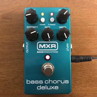 MXR M83 Bass Chorus Deluxe Pedal image 8
