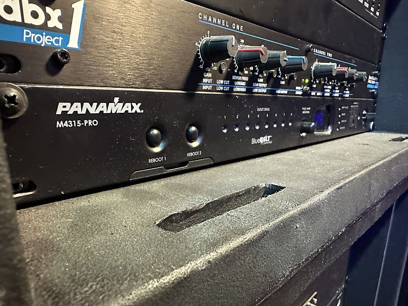 Panamax M4315 Pro Power Conditioner Reverb Australia
