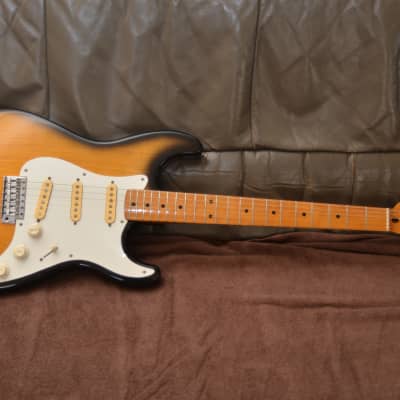 Guyatone ST Custom Made No.1975101 1975 Brown Sunburst for sale